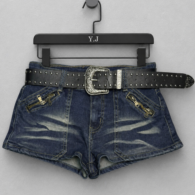 American-Style Y2K Plus-Size Washed Vintage Ripped Denim Shorts for Women, Low-Waist Slim-Fit Hip-Hugging A-Line Hot Pants American-Style Y2K Plus-Size Washed Vintage Ripped Denim Shorts for Women, Low-Waist Slim-Fit Hip-Hugging A-Line Hot Pants