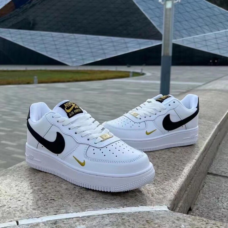 Suitable for Nkaf1 Air Force Small Gold Hook Casual Sneakers, Trendy Men's and Women's Couple Models, Campus Style, Made in Putian, with One Leather Strap Suitable for Nkaf1 Air Force Small Gold Hook Casual Sneakers, Trendy Men's and Women's Couple Models, Campus Style, Made in Putian, with One Leather Strap