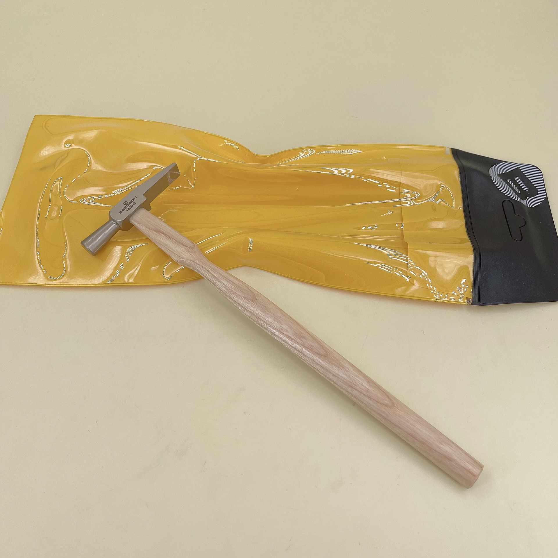 瑞士原装BERGEON 1438-3木柄钢锤 锤子 修表工具 70mm