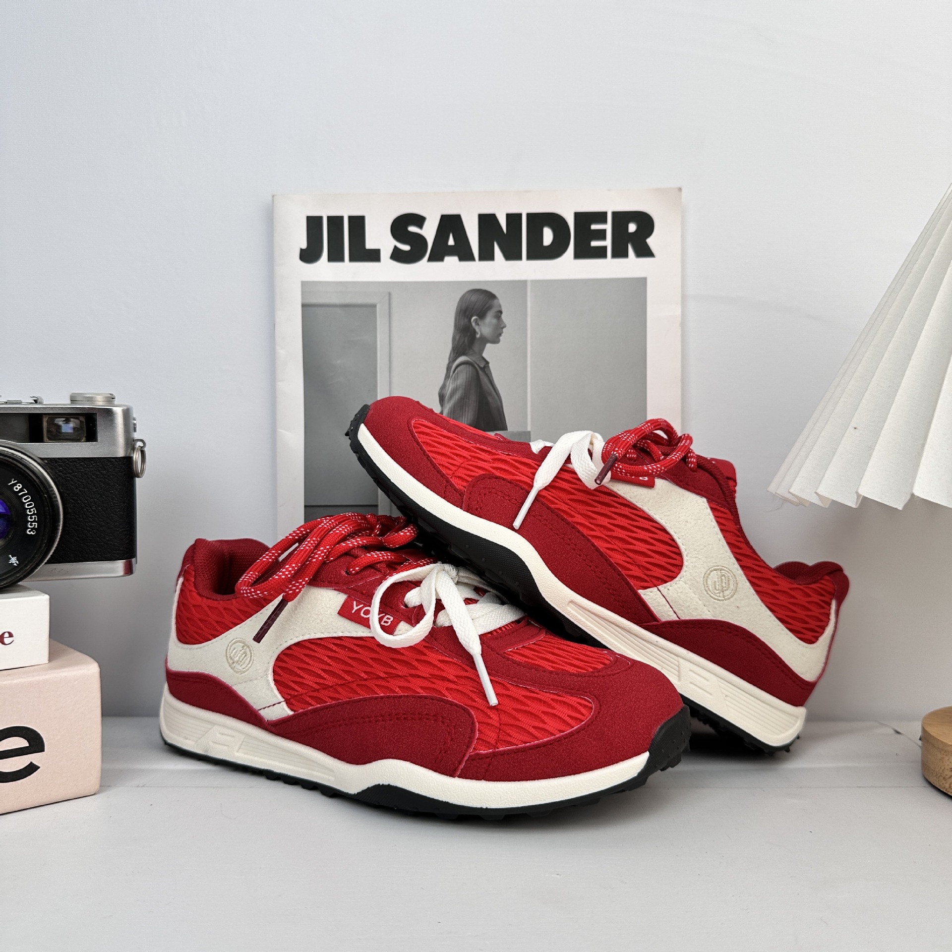 Yuanbo zapatos de verano de malla para mujeres zapatos deportivos de malla transpirables para niños 2025 nuevos zapatos casuales de estilo universal