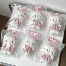 毛绒挂件ty少女包包凯蒂礼物k公仔it裙子书包挂饰可爱钥匙扣金华