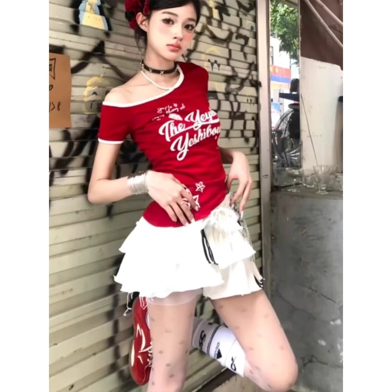 美式辣妹运动风斜肩红色短袖T恤女夏季修身显瘦不规则露肩上衣潮|undefined
