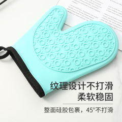 Two-finger insulated silicone oven gloves baking tools silicone thickened insulated kitchen microwave oven insulated gloves
