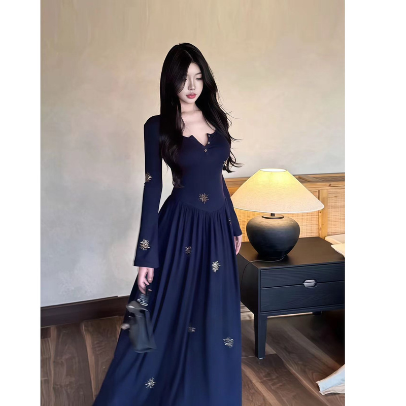 Pure Desire Sexy Pleated Hot Diamond Half Open Collar Dress Women's Autumn New High-Quality Waist Slimming Long Skirt