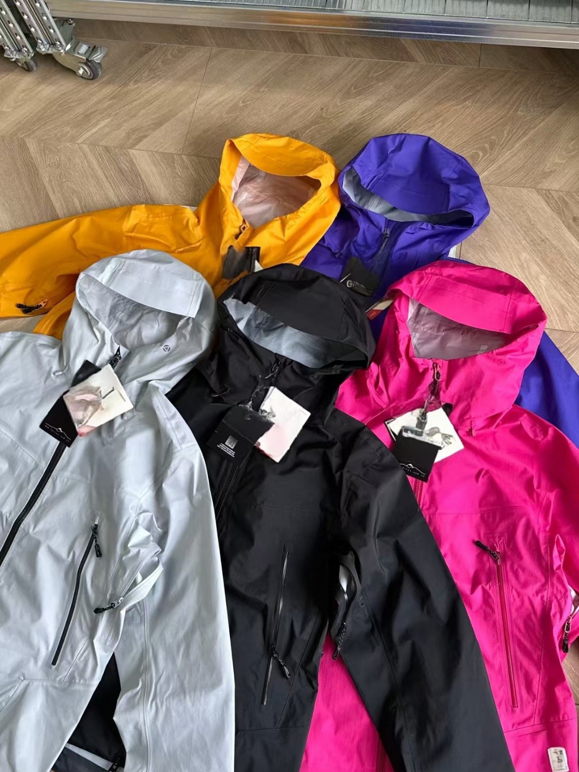 Nuevo Sunstone Bogda LT pareja de goma desbordante al aire libre traje de asalto traje de montaña de cáscara dura impermeable a prueba de aire