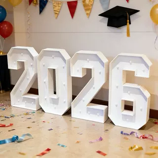 跨境新款2026毕业季发光数字GRAD学士帽字母灯装饰户外草坪装饰