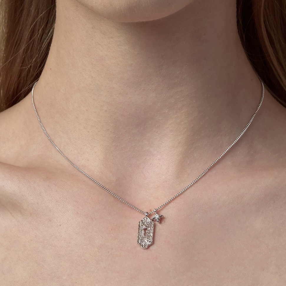 Iris Key Titanium Gold Necklace For Men - Simple Collarbone Chain_voghion.com