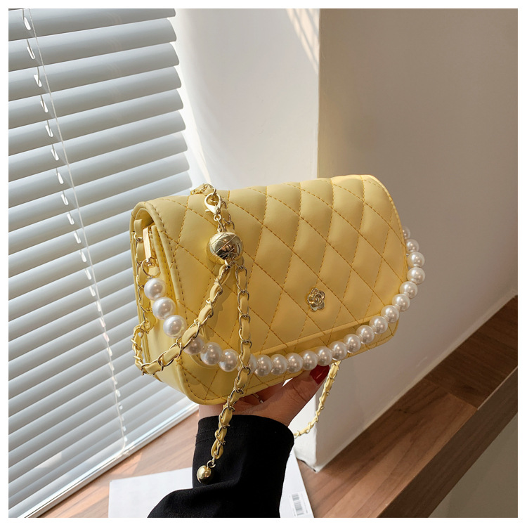 Fashion Pearl Chain Rhombus Embroidery Thread Messenger Small Square Bag Wholesale display picture 47