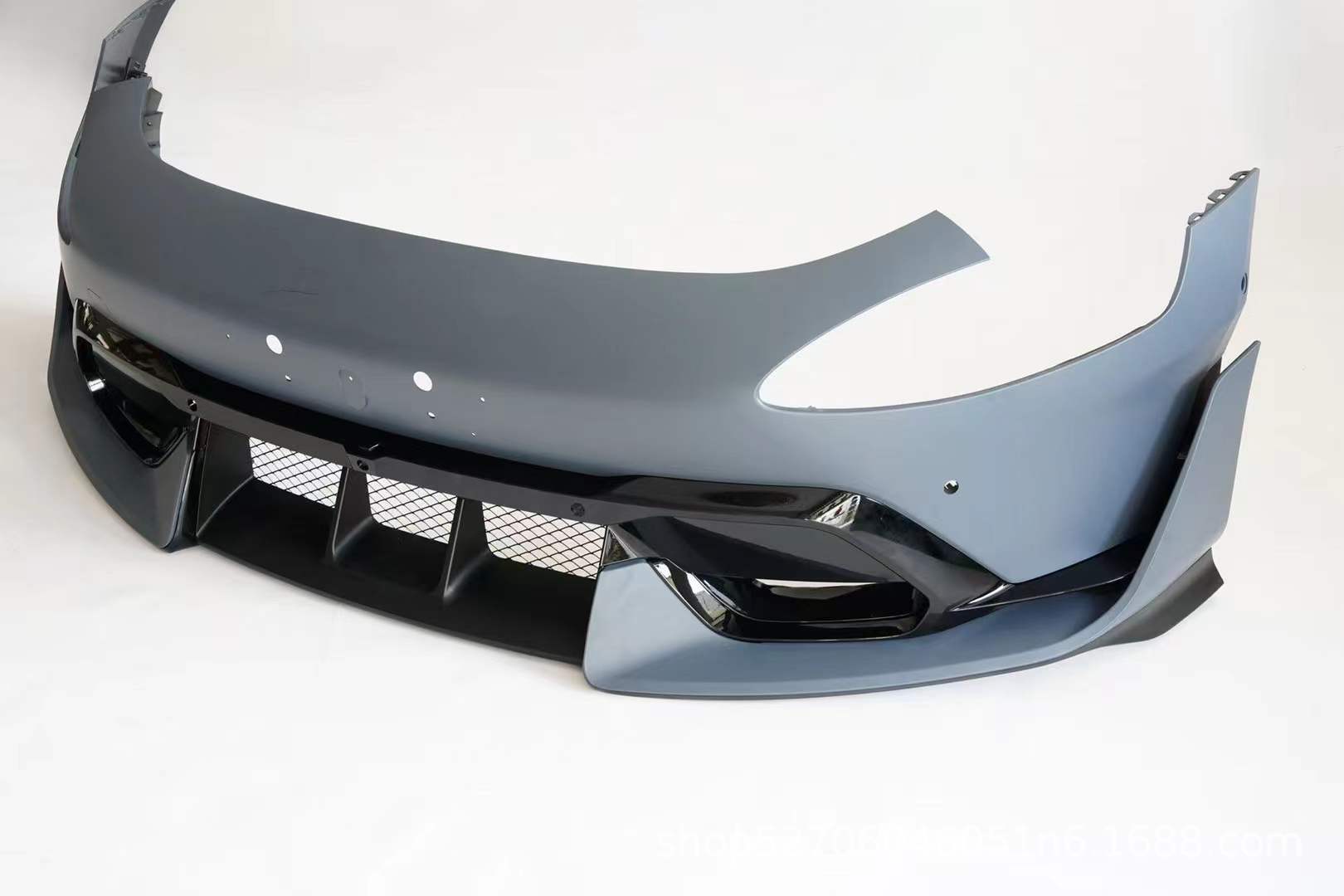 Suitable for 24-25 Models of Su7 Modified Su7Ultra Front Bumper, Side Skirts, Rear Lip, Dry Carbon Tail Wing, Carbon Fiber Vented Hood