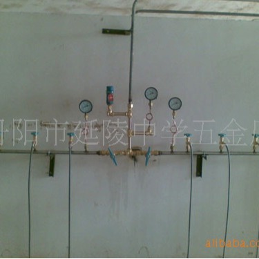 乙炔汇流排液化气汇流排丙烷汇流排工业气体汇流排单双侧自动切换