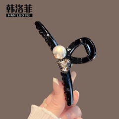 ハイエンドの輝くダイヤモンドパールブラックグリッパー女性の後頭部大型ヘアピン 2025 新しいサメクリップハイエンドヘアアクセサリー
