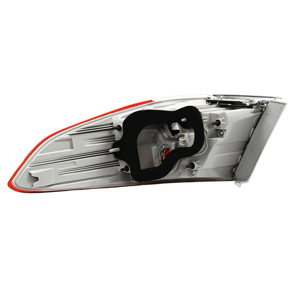 Aplicable a Sonata Hyundai 18 - 19 Yuxiang Cable 8 Cable 9 Asamblea de lámpara trasera Lámpara de freno Lámpara de marcha atrás