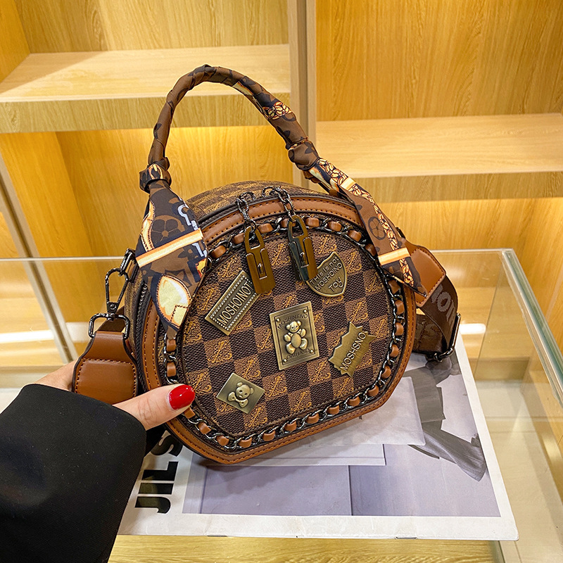 2026 Spring New Fashion Vintage Small Bag for Women, Trendy Badge Shoulder Crossbody Bag, Fashionable Small Round Bag for Women 2026 Spring New Fashion Vintage Small Bag for Women, Trendy Badge Shoulder Crossbody Bag, Fashionable Small Round Bag for Women