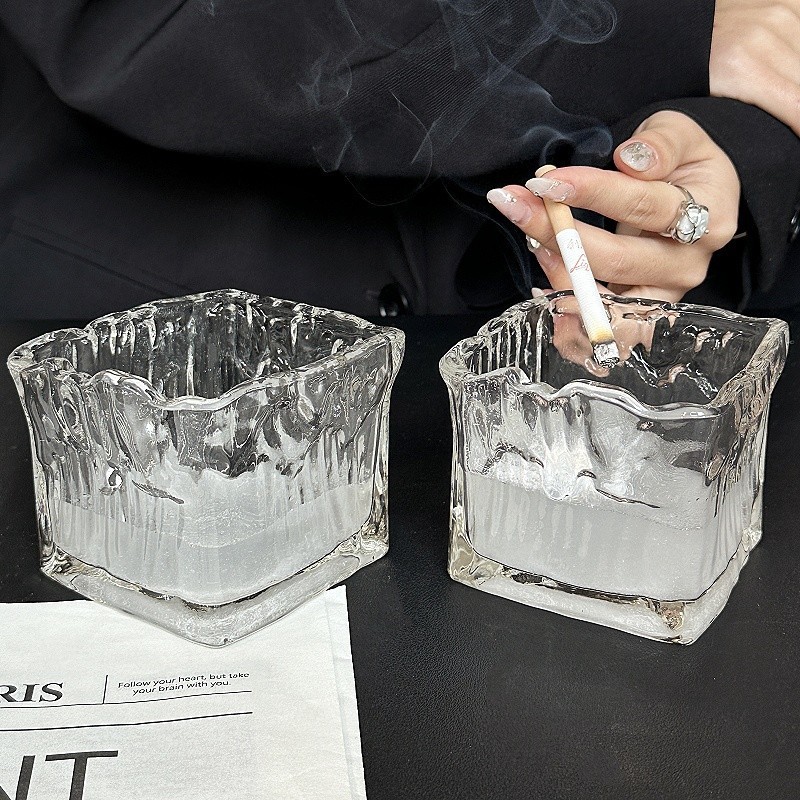 Cenicero de vidrio de patrón glacial para extinguir el humo, nicho de alta calidad, decoración creativa del hogar, cenicero de cigarros
