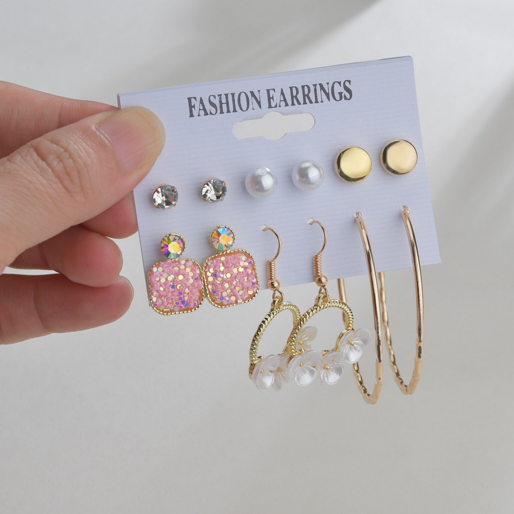 fashionable cute pendant