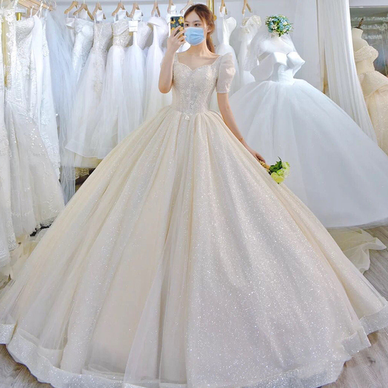 French-Style Wedding Dress 2026 New Model Bridal Gown with Train, High-Waisted, for Pregnant Women, Light Luxury, Simple, Petite Size D82