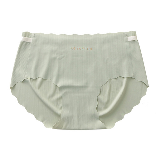 [Independent bag] Japanese seamless ice silk women's underwear for girls, large size quick-drying low-waist butt-lifting triangle underwear for women