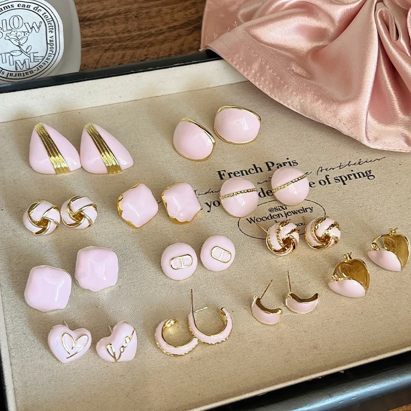 Aguja de plata Pendientes de flores dulces rosas Pendientes lindos de todo fósforo de la serie Mori Pendientes de diseño de moda de nicho al por mayor femenino