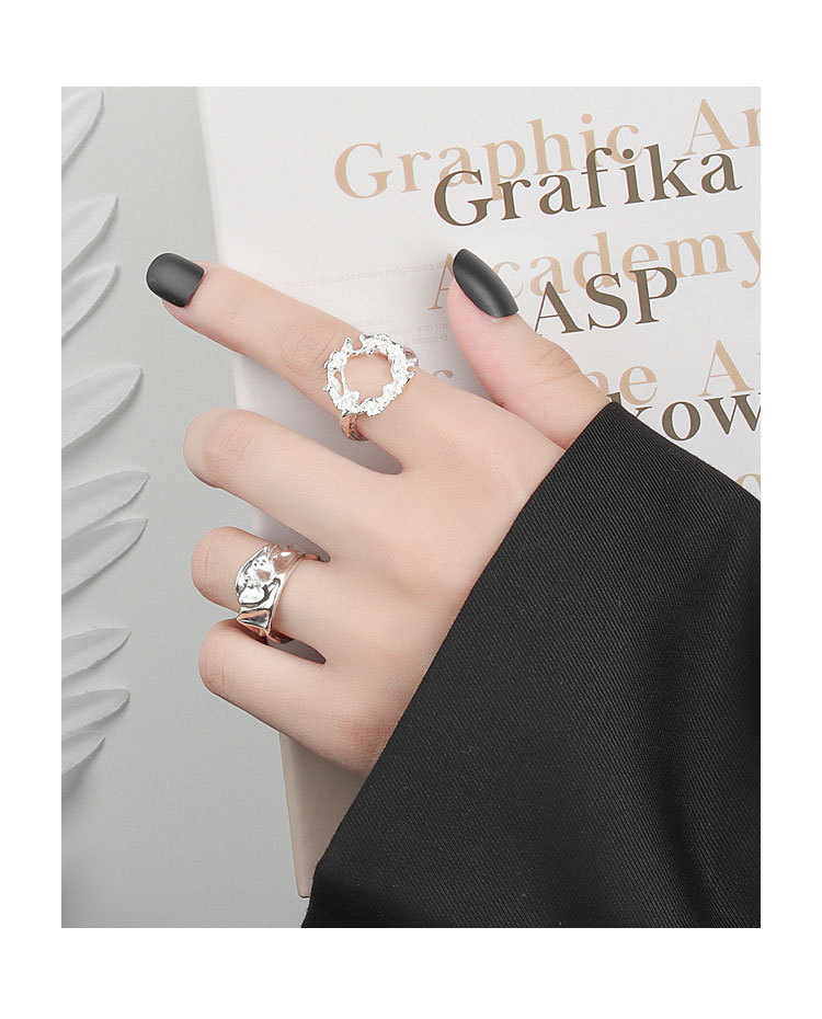 Simple Style Irregular Solid Color Copper Plating Pleated Open Rings 1 Piece display picture 5