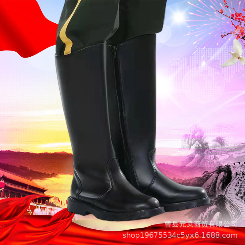 Flag-raiser riding boots