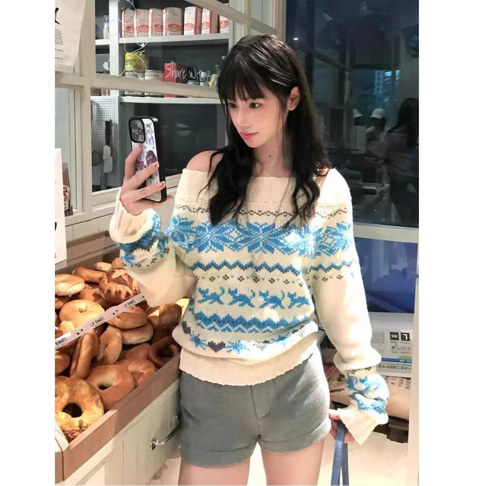 Fair Isle off-shoulder sweater for women, new autumn/winter style, soft and cozy jacquard knitwear, retro and relaxed style top.