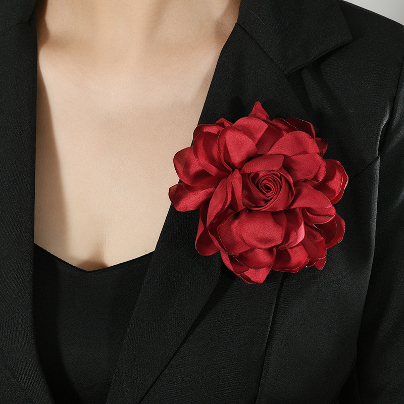 Spilla camelia vintage elegante da donna accessorio per abito_voghion.com