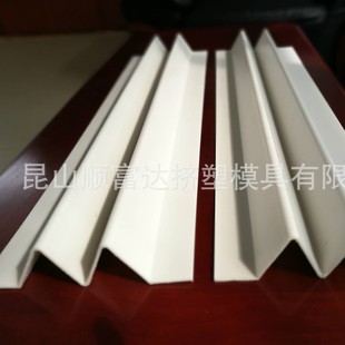 Manufacturers Long-Term Supply of Pp Baffles Baffle Plastic Extrusion Profiles for Desulfurization Tower