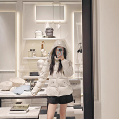 蒙家25ss 新款Glareins系列女士饰边连帽短款鹅绒羽绒服夹克外套