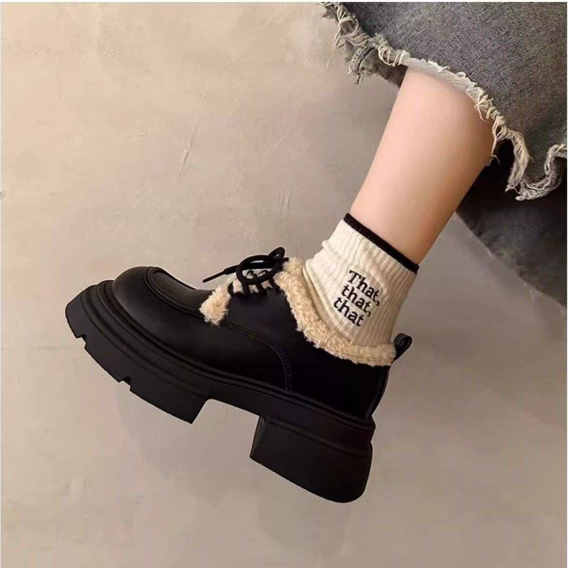 英伦风加绒保暖小皮鞋女2025冬季新款厚底百搭复古日系jk乐福棉鞋