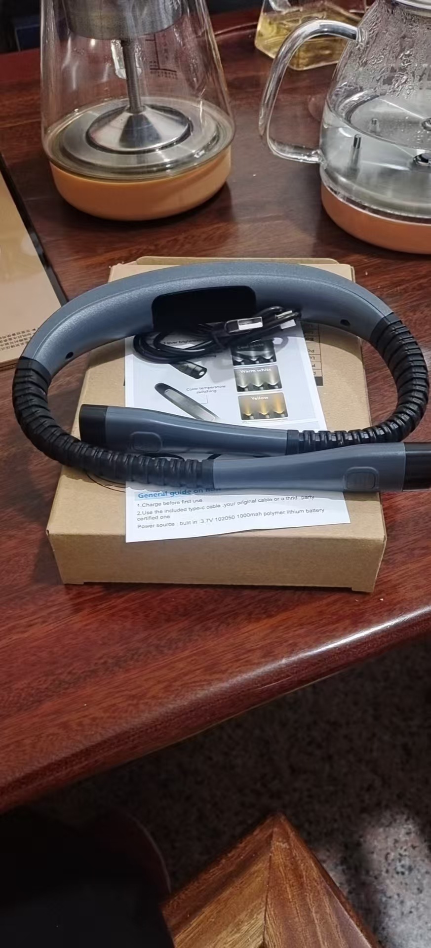 그레이 제너레이션 넥 램프