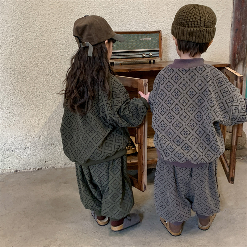 Suéter de pana de felpa para niños y niñas, conjunto de pantalones bombachos gruesos de dos piezas, invierno, 2023_voghion.com