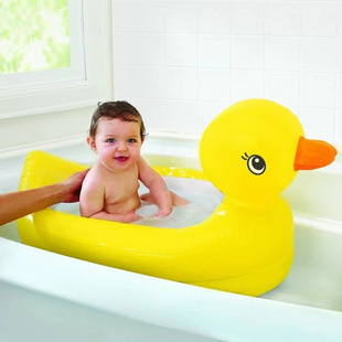 Baby Swimming Pool, Little Yellow Duck Bathtub, Whale-Shaped Children's Foldable Portable Water Play Bathtub