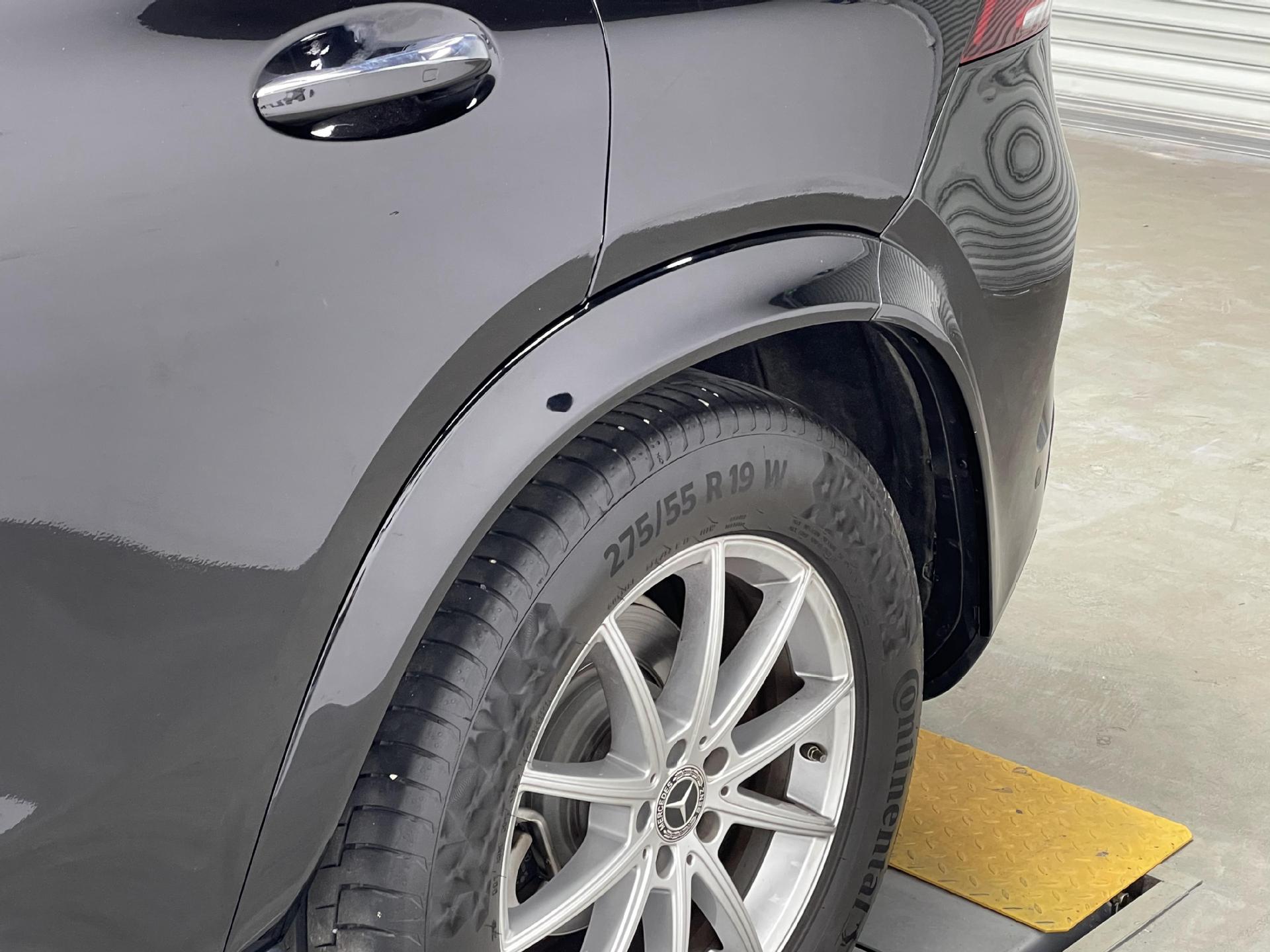 Suitable for 20-25 New Model W167 Mercedes-Benz Gle63S Amg Upgrade Surround Kit with Gloss Black Front Lip, Vent Grille
