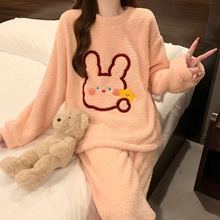 Դ�^���S�ﶬ��˯��Ů���m�q������ͨ�ɐ����e�L�����^�Ҿӷ����b