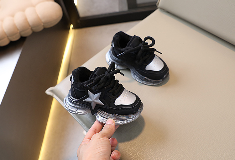 Zapatos deportivos para niños con suela ligera de invierno, edición coreana, dos zapatos de algodón para niños y niñas de 1 a 6 años_voghion.com