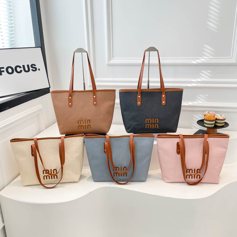 Bolsas retro transfronterizas de gran capacidad para mujeres 2026 nueva moda coreana nicho Zhong tote bolsas de hombro al por mayor