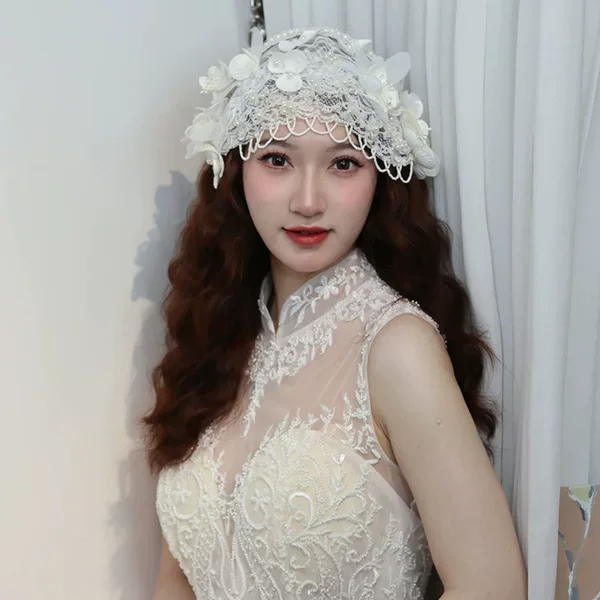 French-style vintage bridal lace bonnet, featuring a petal design inspired by the Republic of China era, a new and versatile accessory for dresses