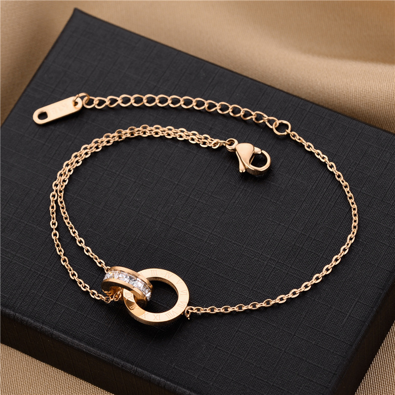 Titanium steel Roman double-ring diamond-encrusted women's ring bracelet does not fade High sense chain cold wind Roman numeral factory price Titanium steel Roman double-ring diamond-encrusted women's ring bracelet does not fade High sense chain cold wind Roman numeral factory price