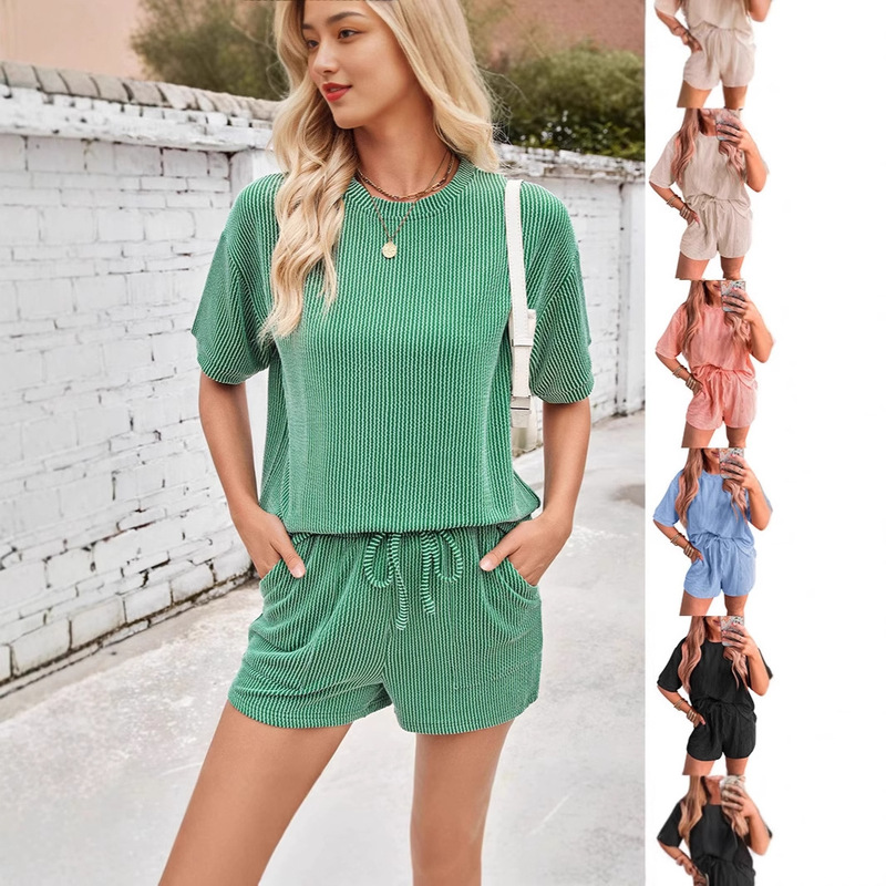 2025 Amazon Independent Site European and American Women's Short-Sleeved Wavy Pattern Round-Neck Top and Elastic Waist Shorts Two-Piece Set