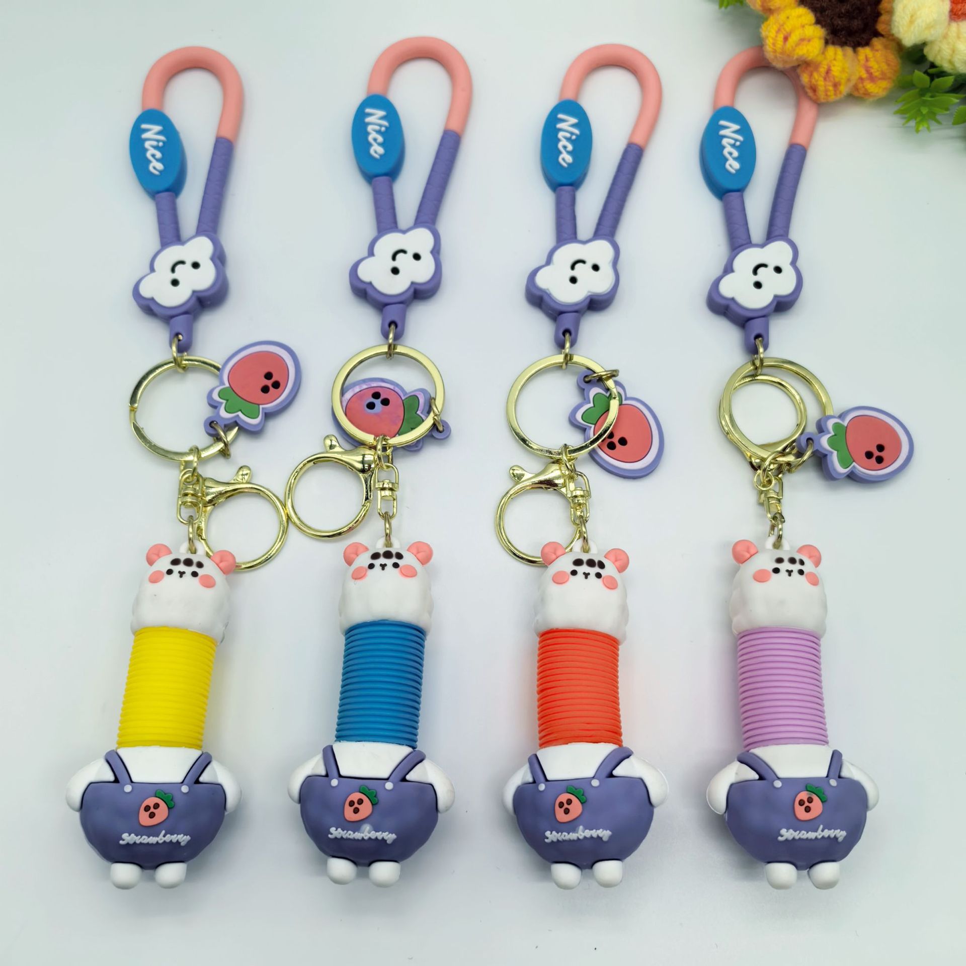 Descomprimir dibujos animados telescópicos lindos creativos animales helados llavero colgante bolsos de automóviles colgante regalos de actividad