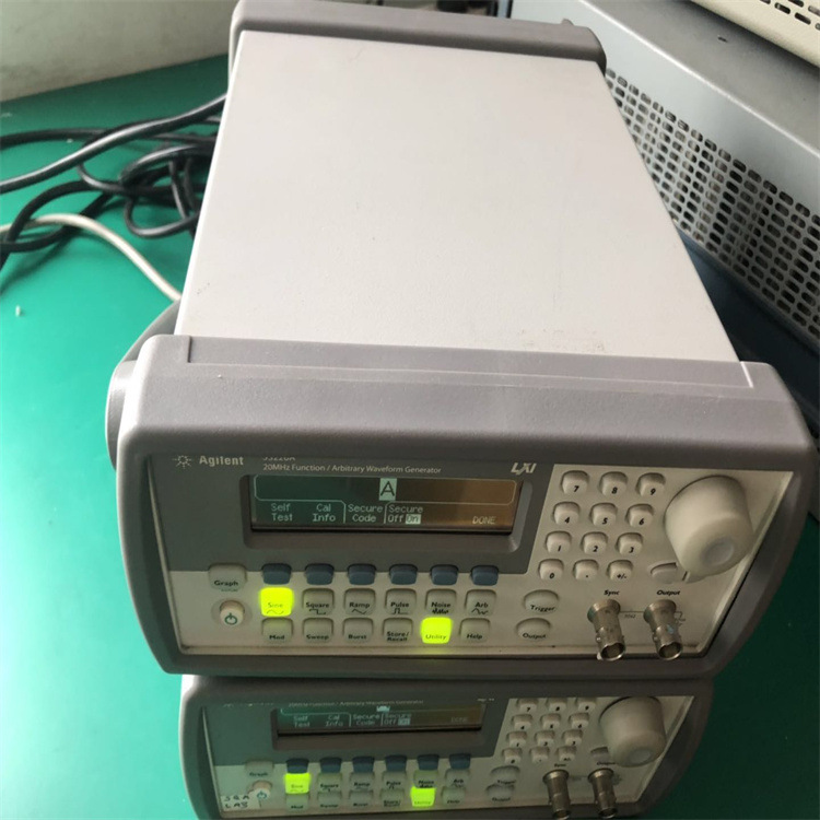 出售 二手是德科技KEYSIGHT 33621A 120 MHz 波形发生器单通道