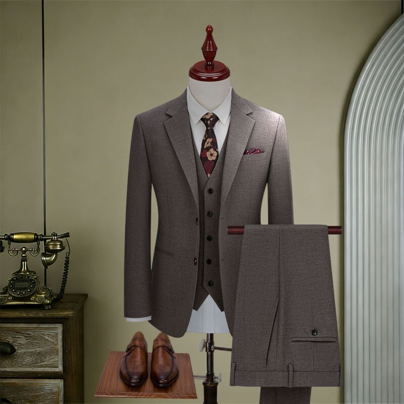 British-Style Men's Business Suit, Dark Coffee-Colored Vest Three-Piece Set, Workplace Commute / Groom's Formal Suit