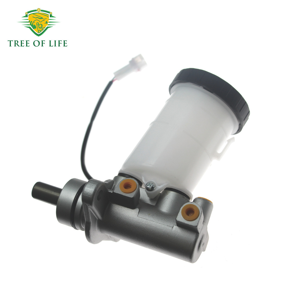 51100-65D00 is suitable for Suzuki's new brake master cylinder with fluid reservoir and sensor