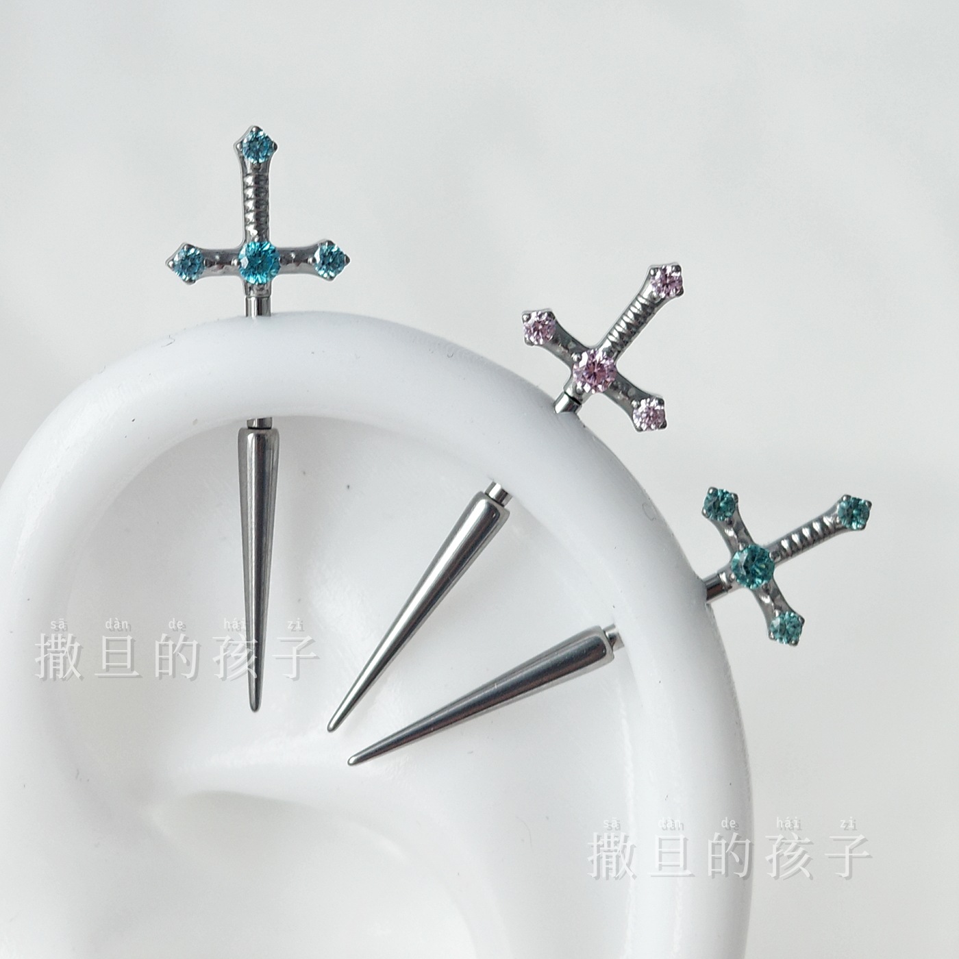 Pointed labret stud close-up product detail