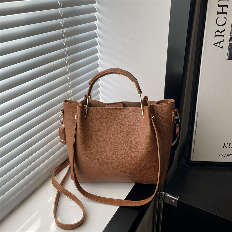 Cross-Border Niche Retro Handheld Bucket Bag für Damen 2025 Herbst Neu Schlichte Pendler-Schultertasche_voghion.com