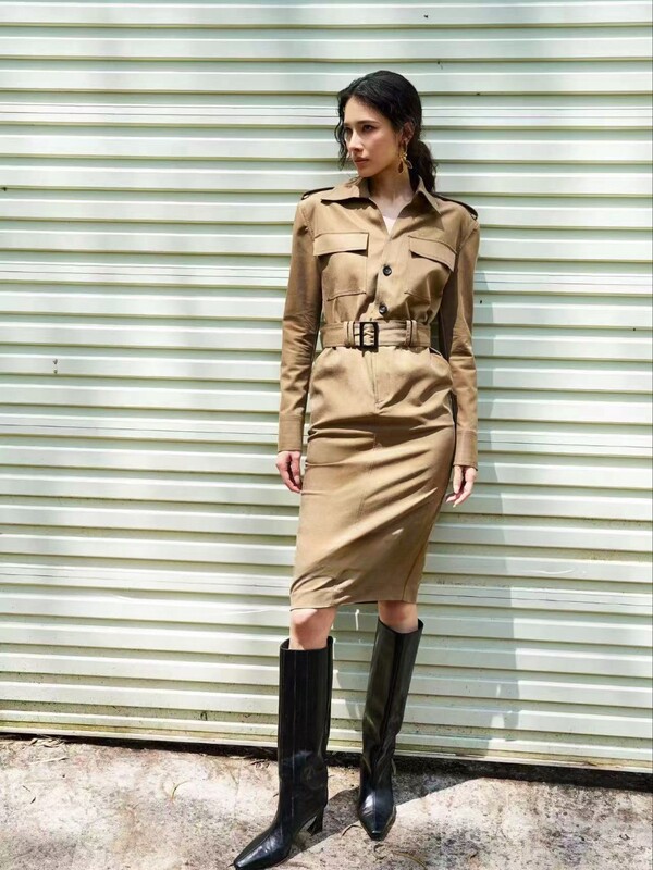 26 Autumn-style trench coat dress with a three-dimensional cut, slimming effect, high waist, and fitted waist, mid-length work dress 141