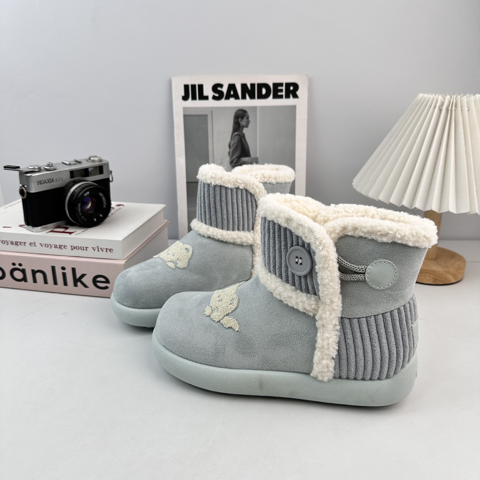 Yuanbo invierno botas de nieve para mujeres 2025 nuevo tipo de terciopelo grueso fondo plano ligero calentamiento coreano zapatos de algodón de mujer