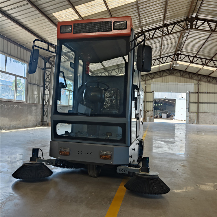 电动扫路车 全自动渣土清扫设备 体积小转动灵活 维修方便