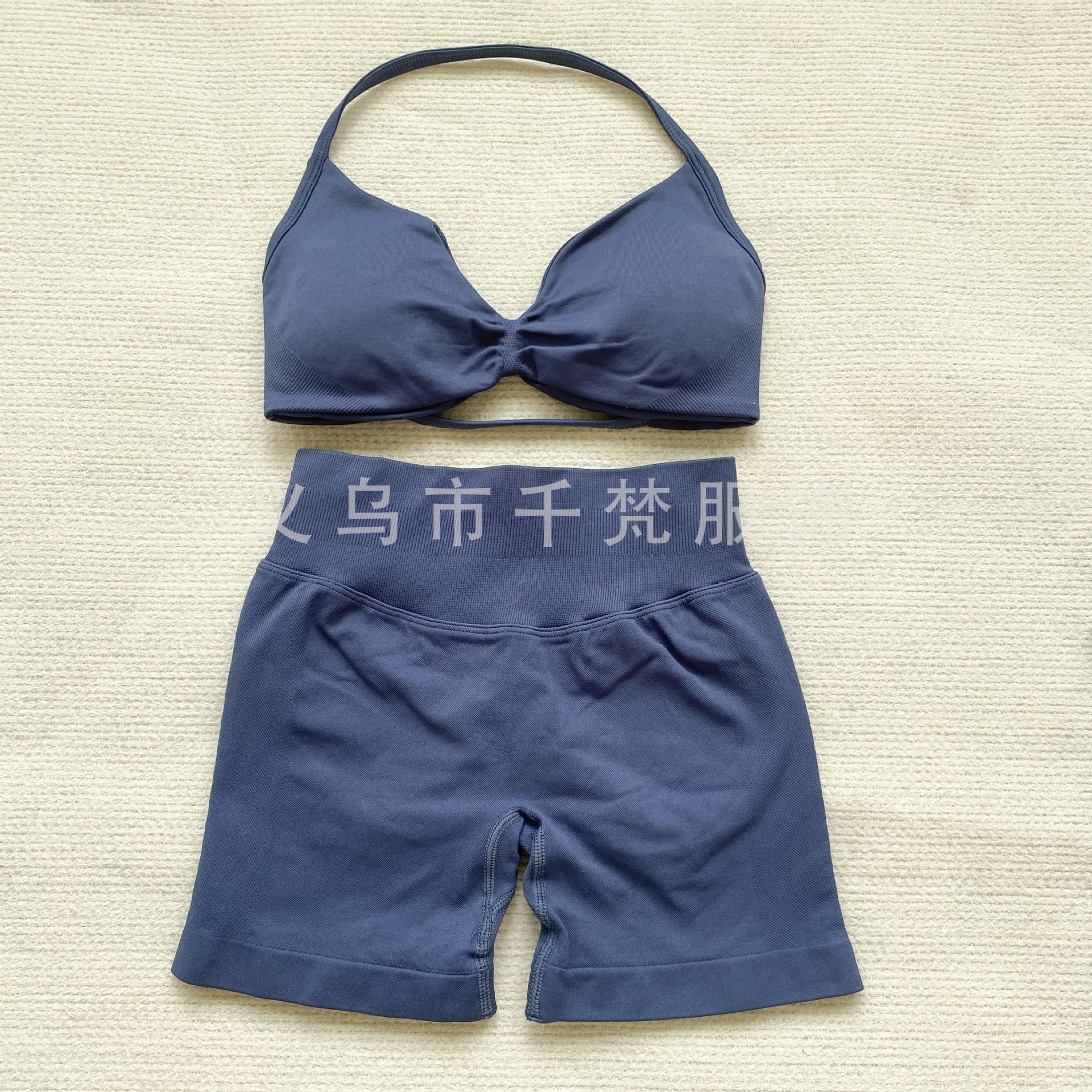 DFYNE AliExpress 同じスポーツスーツホルターネックブラジャースポーツタイトヨガショーツフィットネススーツ