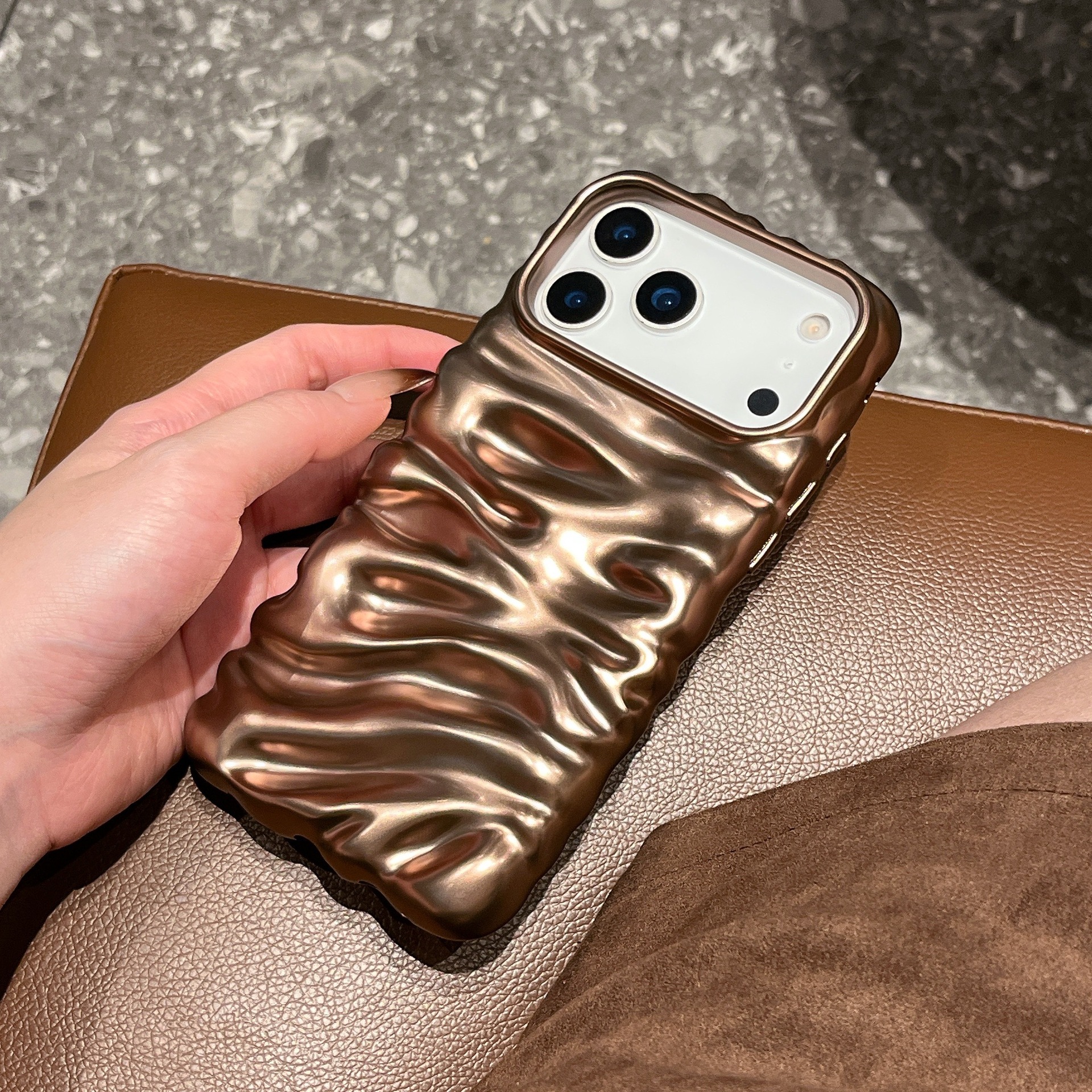 72D74ECC-B094-4B4F-B611-63936A